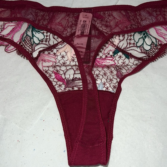(XL) Victoria's Secret Very Sexy THONG Panty - Picture 9 of 11